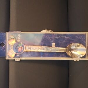 Disneyland 2002 Silverplated Collectible Spoon